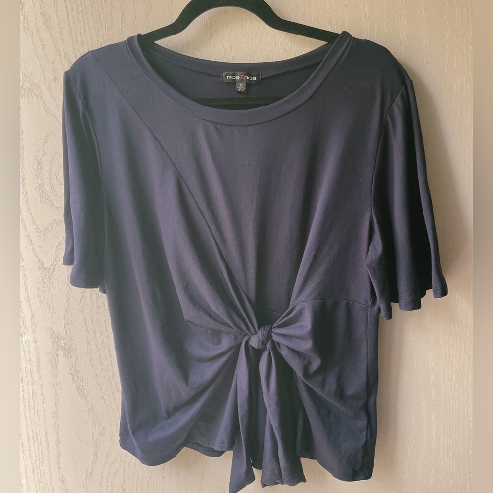 Navy blue wrap shirt from Moa and Moa.